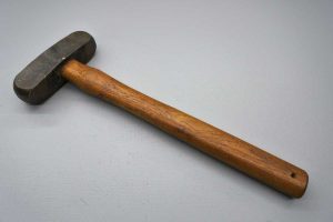 Perks Sheffield 2Ib Blacksmith Hammer