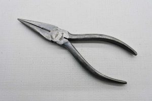 Kraeuter LongNose Pliers 6" Long