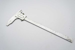 Nice Precision Vernier, 9"/25Cm, Reverse Is 25Cm