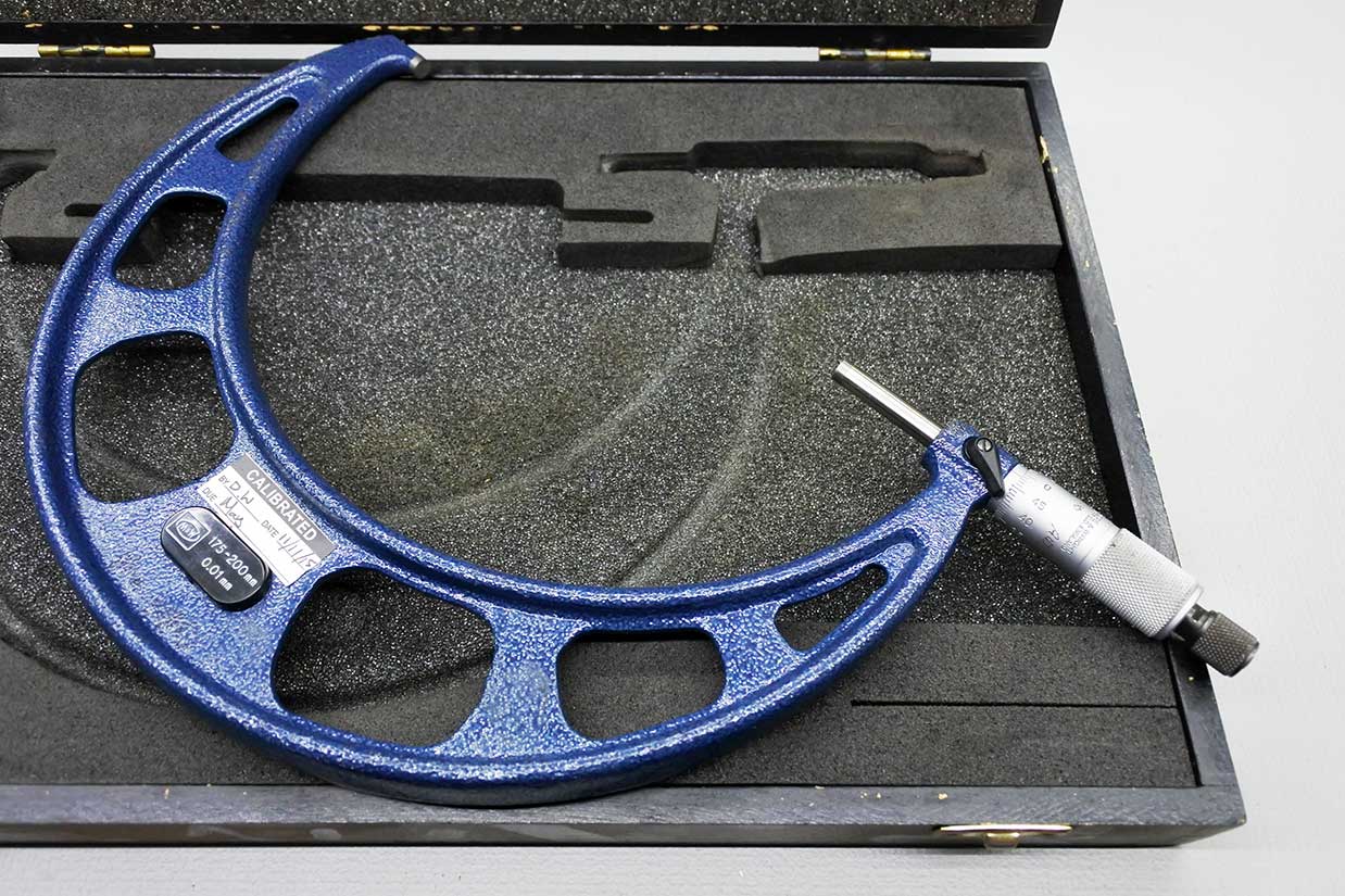 Moore & Wright England 175-200mm Micrometer - Image 2