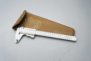 Dixon Germany 6"/16cm Vernier In A Helios Case
