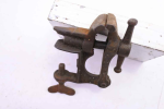 Small Vice with anvil 1 1/2" wide jaws