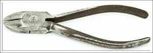 Adeco England 6" Long Side Cutter.