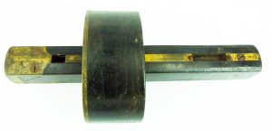 Hearnshaw Brothers Rosewood Marking Gauge, Nice Rosewood And The Brass Has Some The Original Finish, Out The Same Estate.