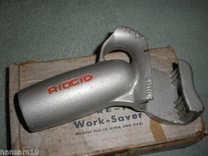 Ridgid No. B-1711 Hickey Type Conduit Bender, Capacity 1/2" And 3/4". The Box IsRough From Laying Around. All You Need Is A Pipe For The Handle.