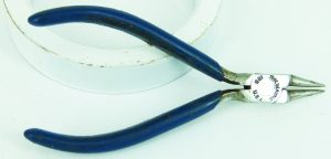 SK Wayne Usa Pliers #185 4 1/2" Roundnose Pliers.
