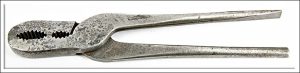 Pexto Plier, 8" Long.
