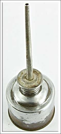 Small Oil Can, 1 3/4" Round Base And 5" High.
