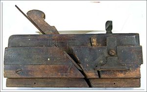 Moving Fillister Plane, Maker Is Worn, Missing Scribe.