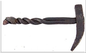 Early Blacksmith Made Hammer With Twisted Handle, 115Mm Head X 215Mm Long.