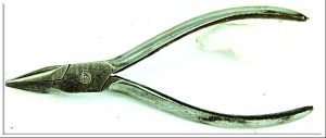 Osmo Jeweler's Needlenose Plier, 4".