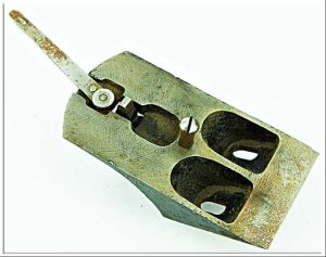 Stanley Bedrock #606/607 Frog, Type 4.