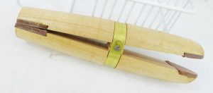Ring Holding Clamp.
