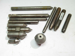 Assorted lathe centres and tooling