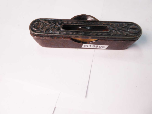 Vintage 3" embossed top line level