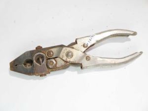 Singer USA leather cutting and punch pliers