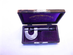 Brown & Sharpe 1/2" disc micrometer in box