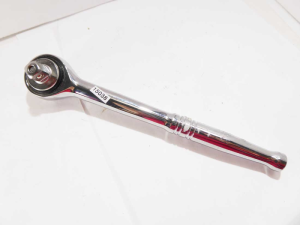 Husky 3/8" drive ratchet with push release