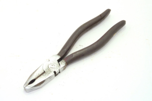 Deco England, Pliers 8" Long