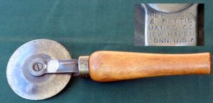 The Husson & Pettis Manfg Co Crease, Ball Bearing, Early Piece.