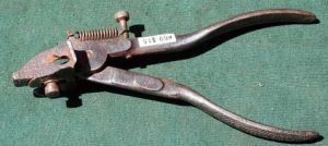 Lindstrom Sweden Saw Set, Small Amount Pitting.