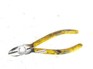 Archer Japan 4 1/2" side cutting pliers