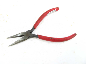 USA 4 3/4" needlenose pliers