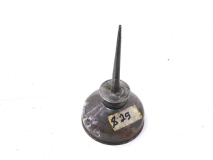 Oil Can 3 1/4" round x 5 1/2"high