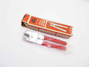 DTA Tile & Glass Cutter iob