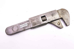 Vintage USA 5 1/2" long wrench, patent 1921