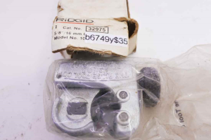 Ridgid USA 103 Tube Cutter iob