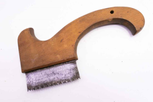 Staircase Saw  3 1/2" long with faint makers marks