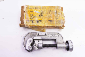 General USA 125 Tube Cutter iob