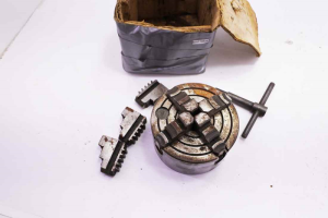 Lathe Chuck, 4", 3 jaws with spare set, 1" back, iob