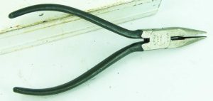 Utica #662 - 5" Small Nosejeweler's Pliers.