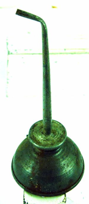 Oil Can, 1 7/8 X 4 1/2", A Little Damage On Tip.