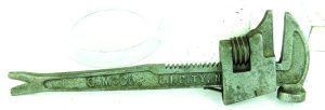 G.M Co Long Island City New Year Combination Tool With Quick Release, 8 1/4" Long.