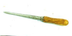 Stortz 11" Oyster Knife???.