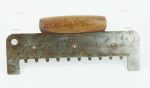 Stanley No. 88 Clapboard Marking Gauge. . Runs Up Against The Corner Boards ToExactly Mark The Siding.