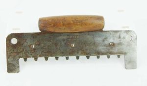 Stanley No. 88 Clapboard Marking Gauge. . Runs Up Against The Corner Boards ToExactly Mark The Siding.