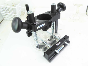 Dremel Plunge router base as new