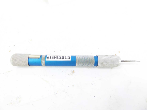 USA made metal scribe, has 2 extra tips