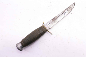 Fixed blade 5" long knife