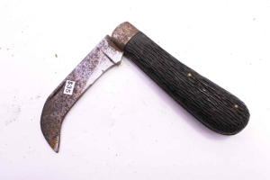Utica USA folding pocket knife, 75m blade