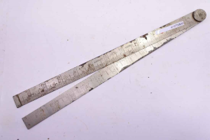 Chesterman Sheffield 2 fold, 24" metal rule