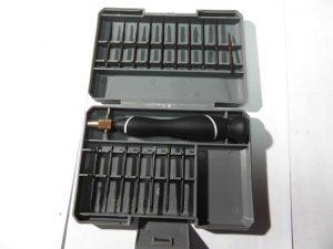 Husky precision screwdriver set in case