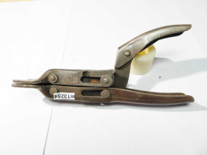 Kay Dee Special small valve lifting pliers with patent, 6"