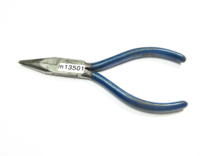 Vintage needle nose pliers, maker worn, 4" long