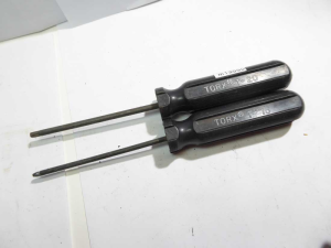 Torn USA screwdrivers T-15 and T-20