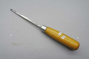 Stormont England 1/4" Skew Chisel, Great Handle
